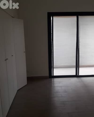 ZE26-5065 Apartment 300 m2 for Sale – Rawche, Ras Beirut