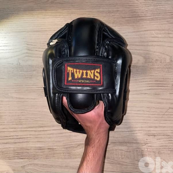 Twins Special Boxing Headgear 1