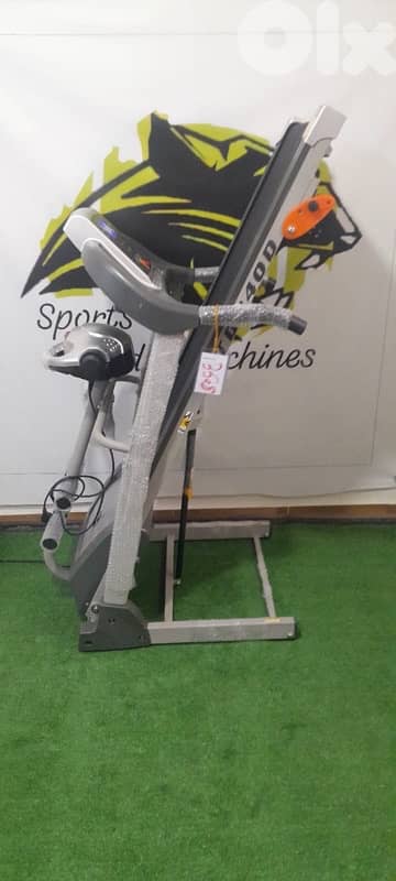 Treadmill bonanza 2,5 hp motor Automatic incline Vibration massage 6