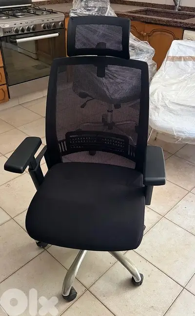 2 Office chairs