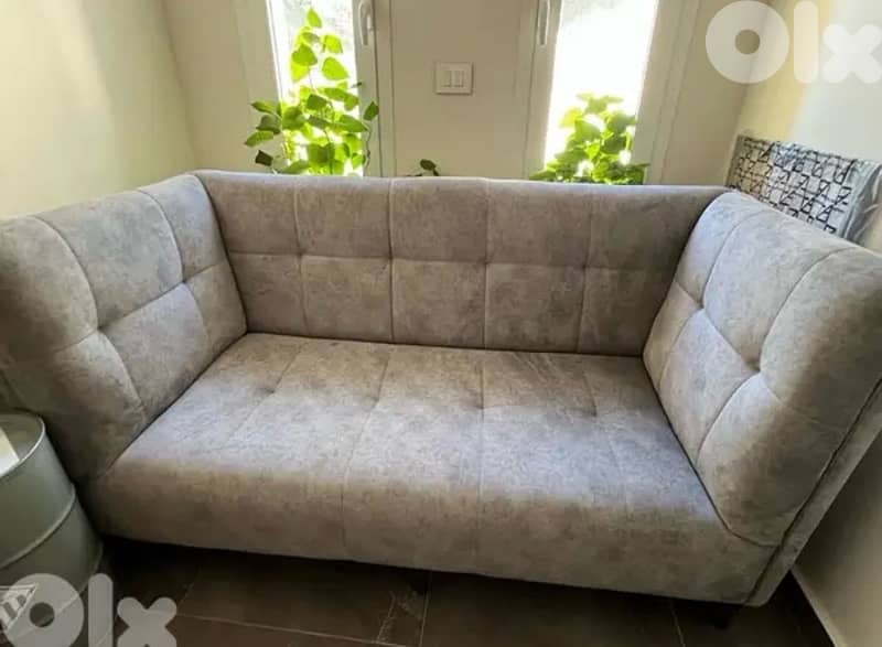 saloon 1