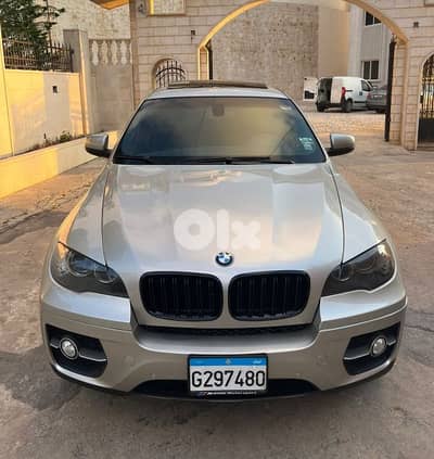 BMW X6  V8 cylinder special car