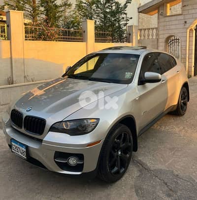 BMW X6  V8 cylinder special car