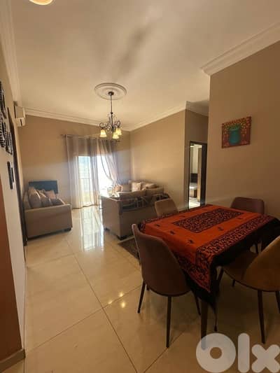 Apartment For Sale in Amchit Jbeilشقة للبيع في عمشيت جبيل