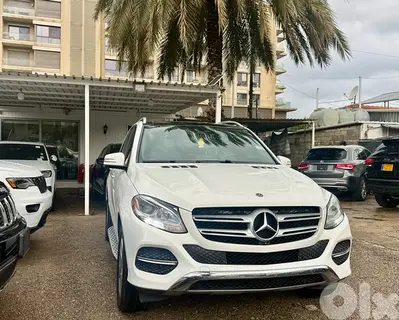 Mercedes-Benz GLE 350  2018 Clean Carfax