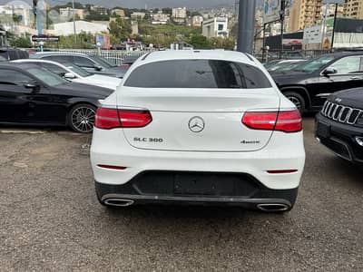 MercedesGLC 300 COUPE AMG  2018 clean carfax