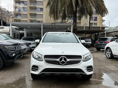 MercedesGLC 300 COUPE AMG  2018 clean carfax