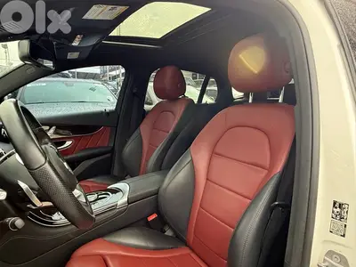 MercedesGLC 300 COUPE AMG  2018 clean carfax