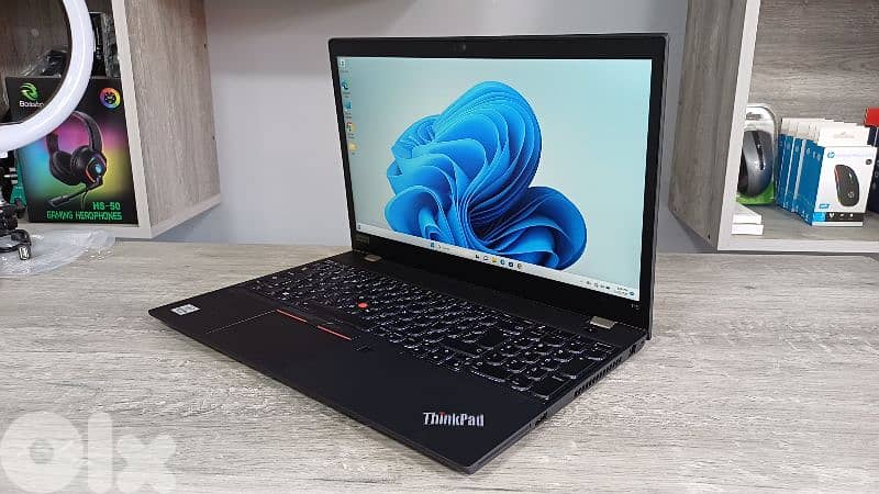 LAPTOP thinkpad T15 touch - core i7 - 2 gb vga 0