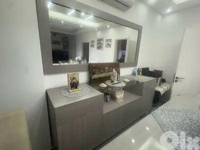 Full dinning set for sale