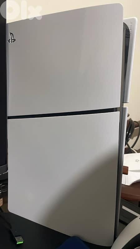 Dell Latitude 5430 & Ps5 slim disc edition 1 terra 2