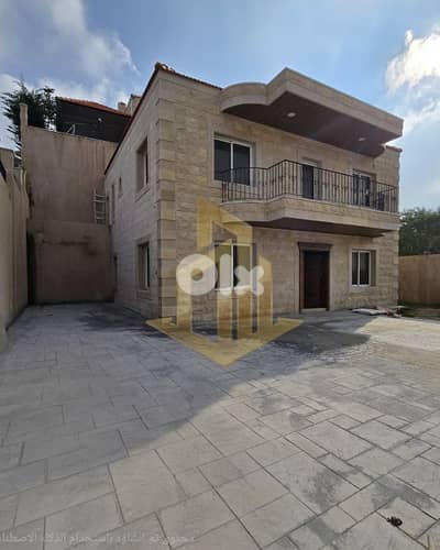Villa for Sale in Rwaiset Sawfar فيلا للبيع في رويسات صوفر