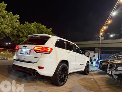 Jeep Grand Cherokee 2016
