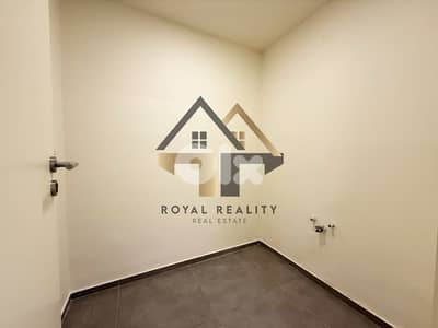 office for rent in hamra Beirut مكتب للايجار في حمرا بيروت