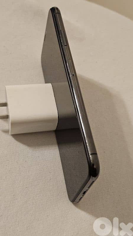 iphone xs max 3