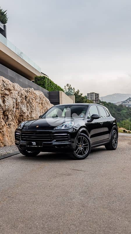 CAYENNE  2018 FULLY SERVICED & MAINTAINED WARRANTY TILL 2-9-2027 0
