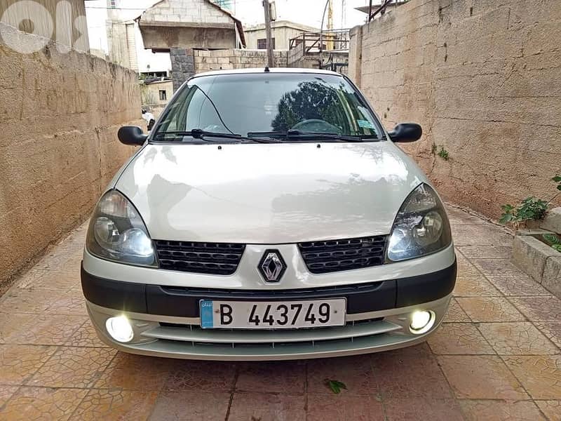 Renault Clio 2003 0