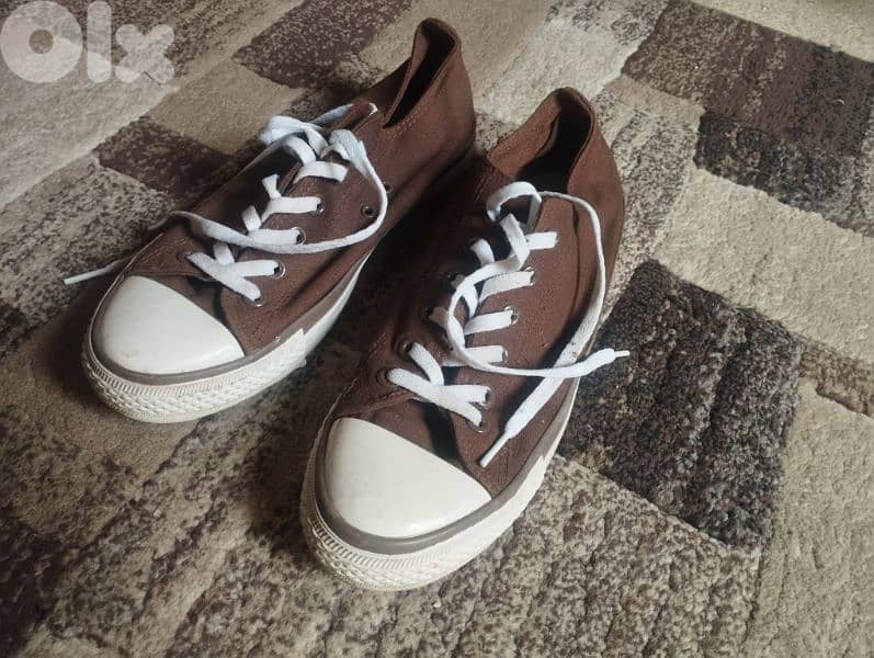original converse used but like new 0