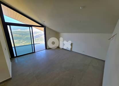 184 Sqm Roof Chalet For Sale In Zaarourشاليه للبيع في الزعرور