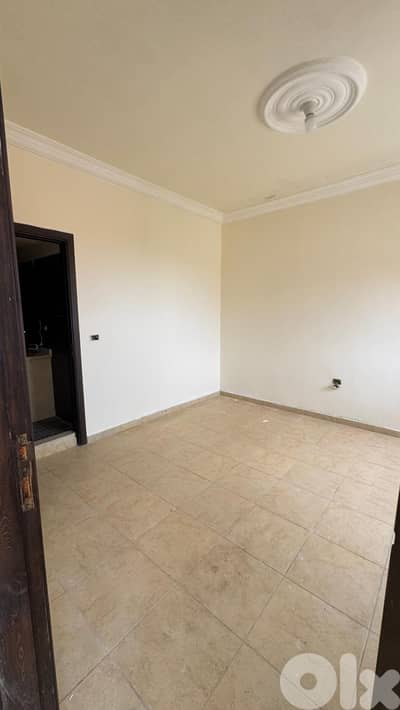 GMB275SZ - Villa For Sale in Annaya - فيلا للبيع في عنايا GMB275SZ - Villa For Sale in Annaya - فيلا للبيع في عنايا