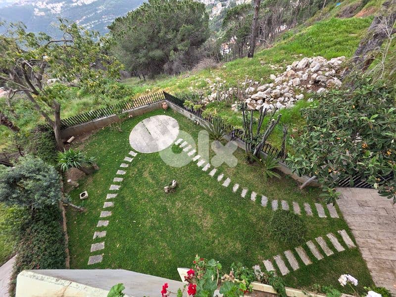 beautiful villa for sale in Ain saadeh 0