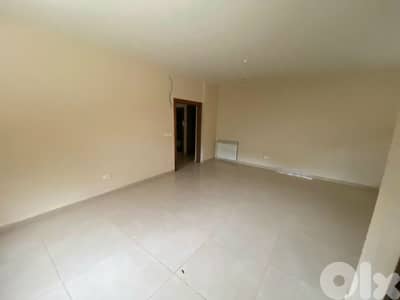 Apartment for sale in Mazraat Yachouu3/ Terrace
