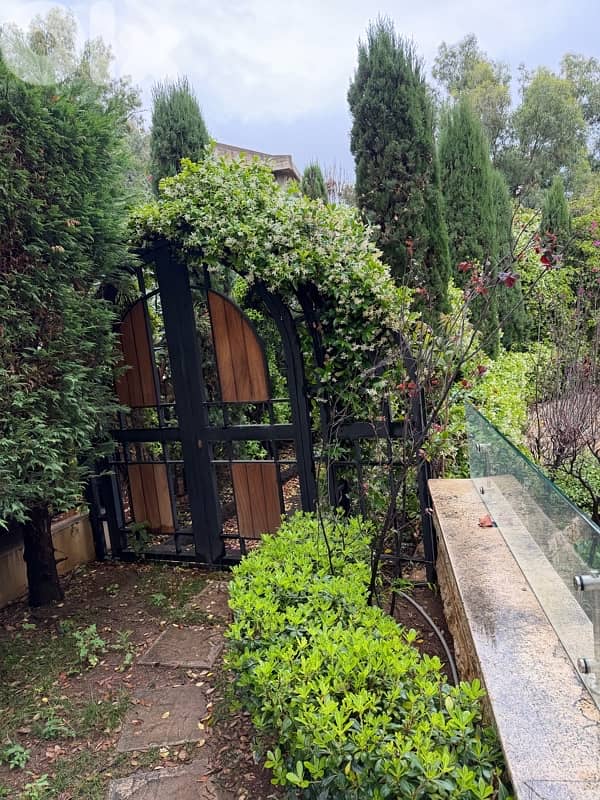 Luxurious Appartment for rent in Kfarhbab with private garden&entrance 0