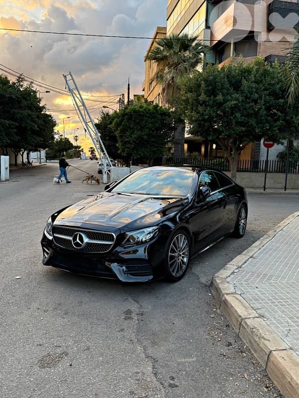 Mercedes-Benz 200 Series 2017 0