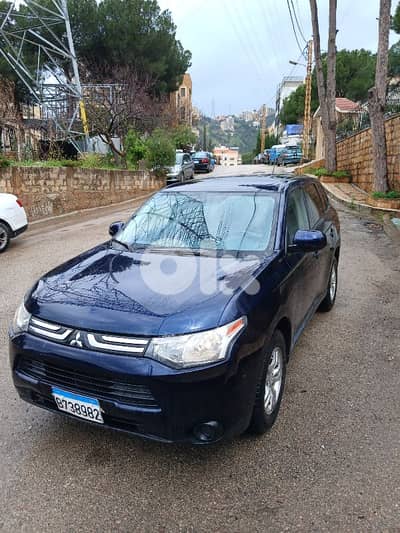 Mitsubishi Outlander 2014