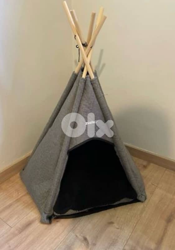 grey cat bed in shape of tent 2