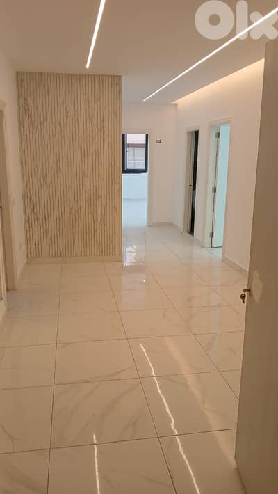Prime 100m² Clinic for Rent – Hamra (Specialty Clinics Bldg)