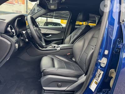 2017 GLC 300 Coupe AMG-Line