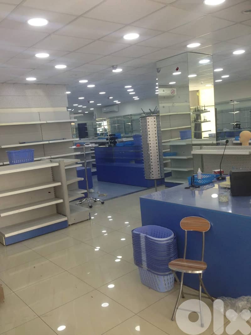 Showroom for Rent in Hazmieh 0