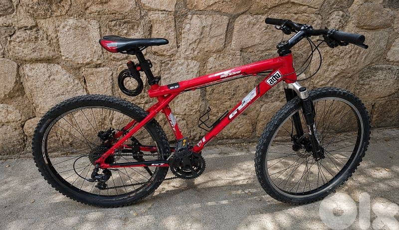GT Mountain Bike – Performance Meets Style | ONLY $280 0