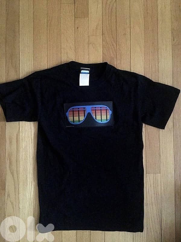 led panel t-shirts 2