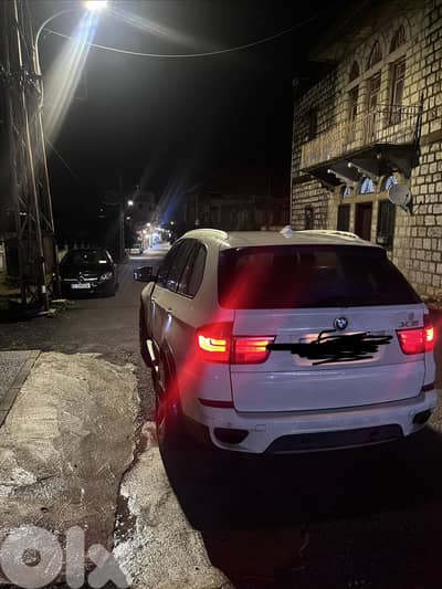 BMW X5 2011