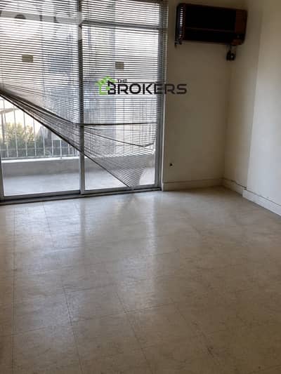 Apartment for Rent in Mar Elias شقة للايجار في مار الياس
