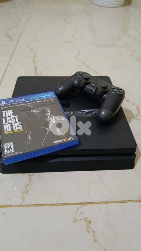 PS4 SLIM EDITION 0