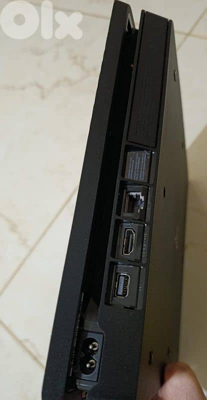 PS4 SLIM EDITION 3