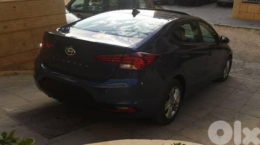 Hyundai Elantra 2019 limited 76020612