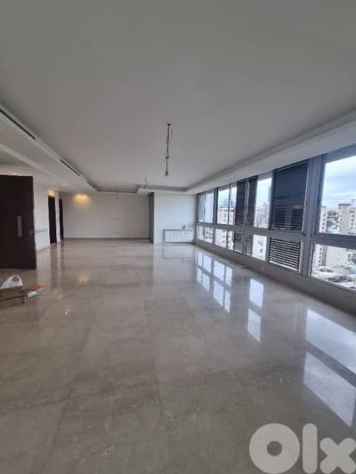 Apartment for Sale in Ras El Nabeh 1,280,000$ شقة للبيع راس النبع