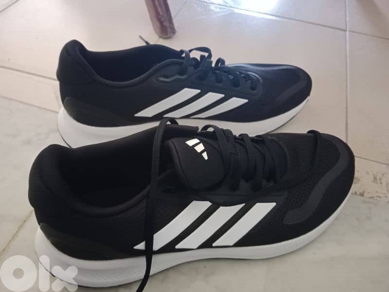 New sports shoes Adidas runfalcon size 45 1