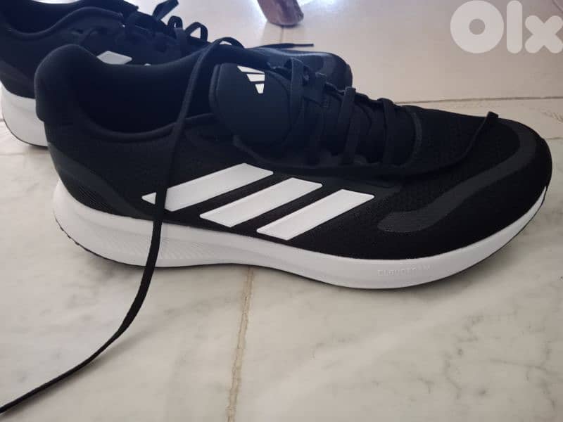 New sports shoes Adidas runfalcon size 45 0