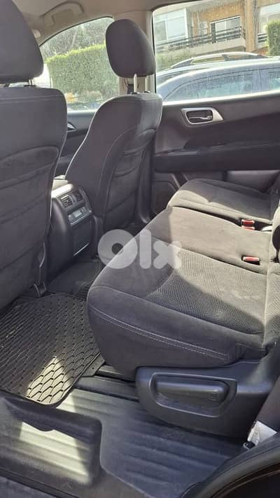 Nissan Pathfinder 2013