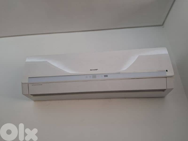 AC Sharp 18,000 BTU 0