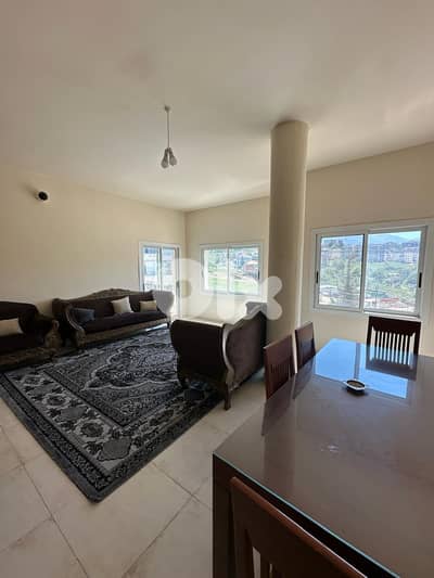 Apartment for sale in Semqanieh Chouf شقة للبيع في السمقانية الشوف