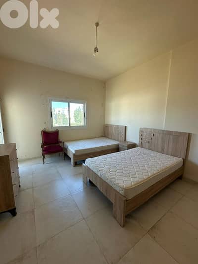 Apartment for sale in Semqanieh Chouf شقة للبيع في السمقانية الشوف
