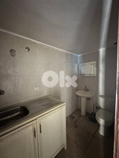 Office for rent in Semqaneyi Chouf مكتب للايجار في السمقانية الشوف