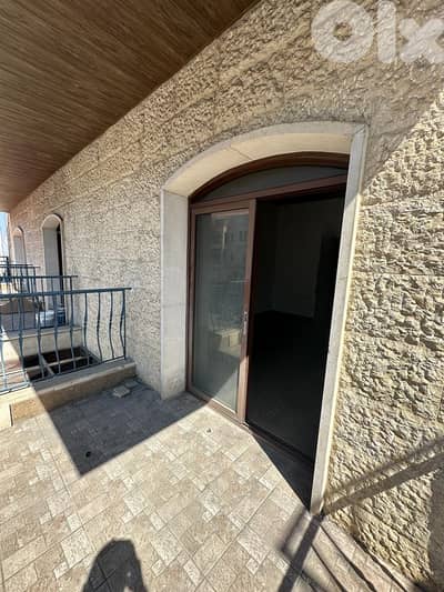 Office for rent in Semqaneyi Chouf مكتب للايجار في السمقانية الشوف