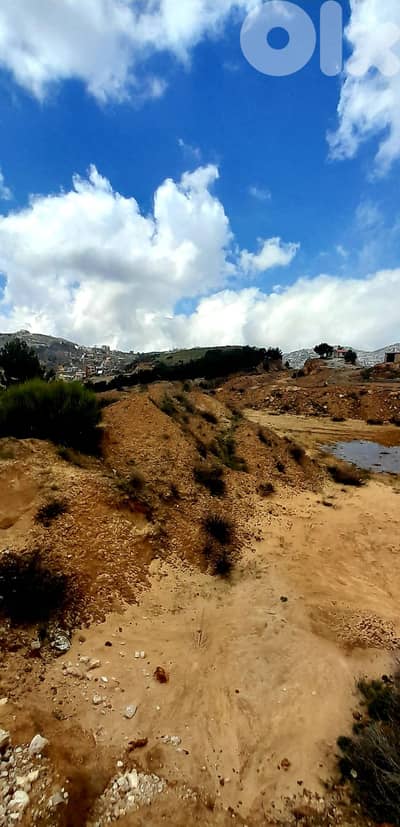 Land for sale in Mayroubaعقار للبيع في ميروبا